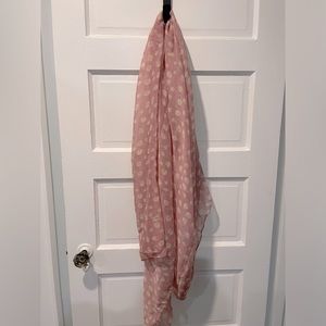 Super lightweight spring or summer scarf
